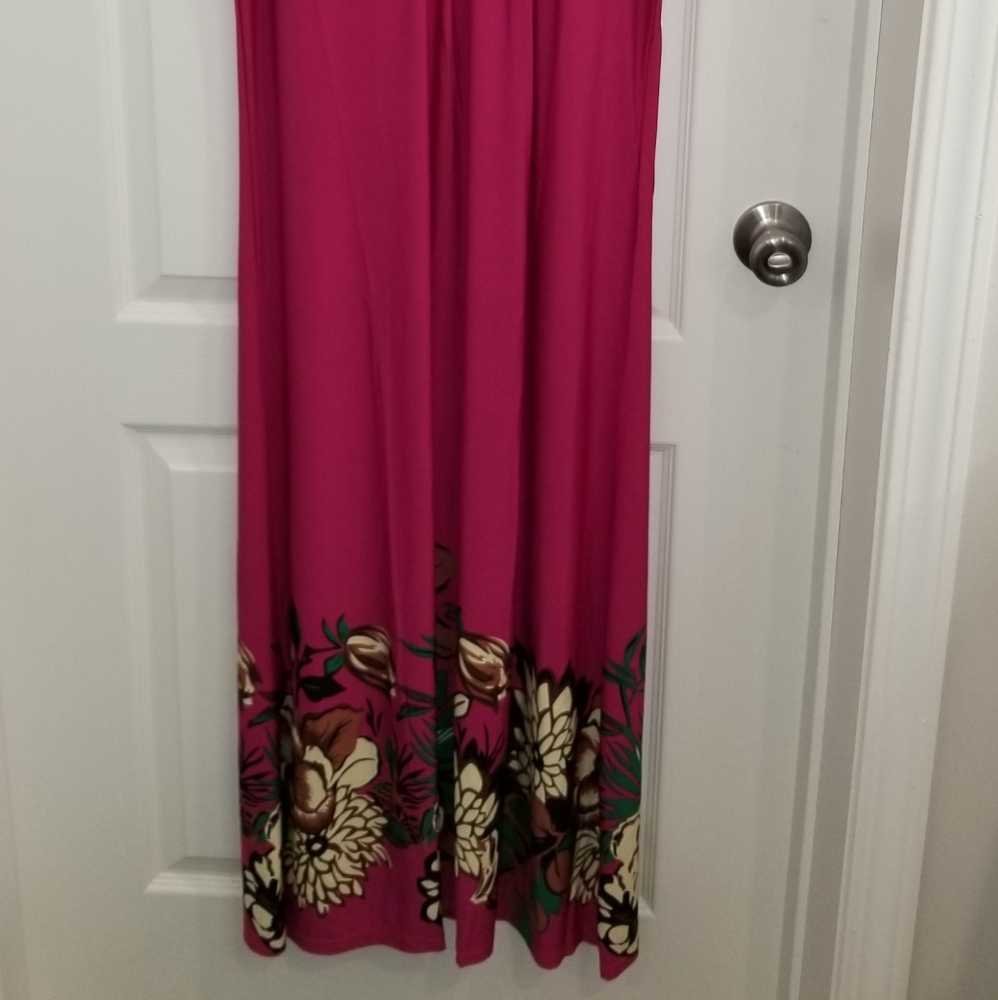 Maxi Dress - Picture 2 of 3